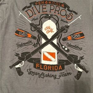 Pensacola dive pros Tee shirt NWT S